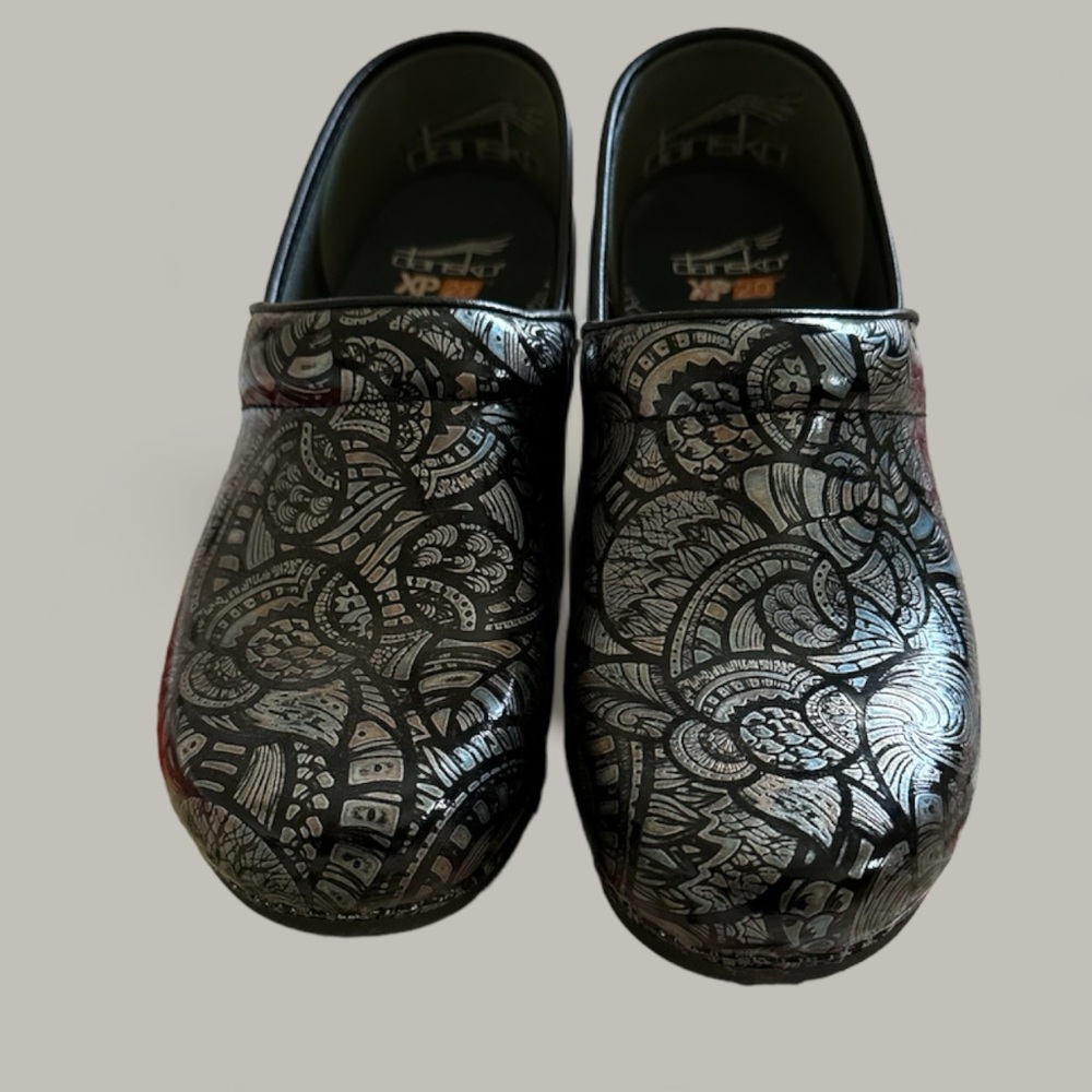 Dansko Women’s iridescent clogs